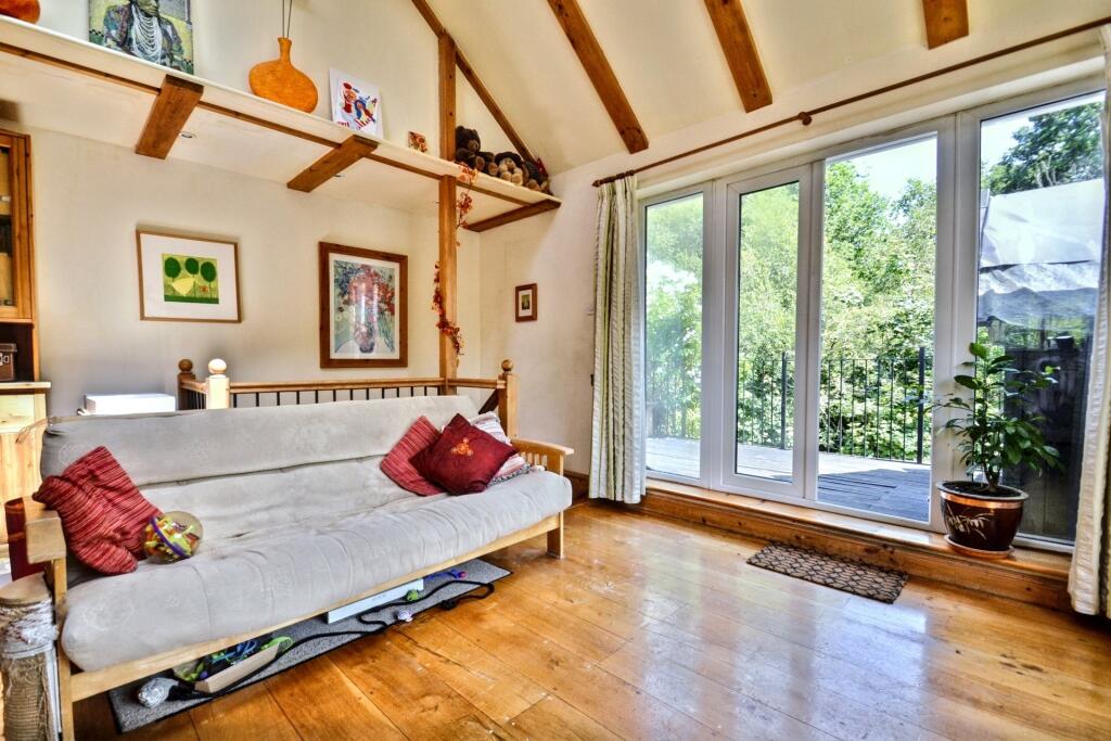 Additional image 5 of Broadstone