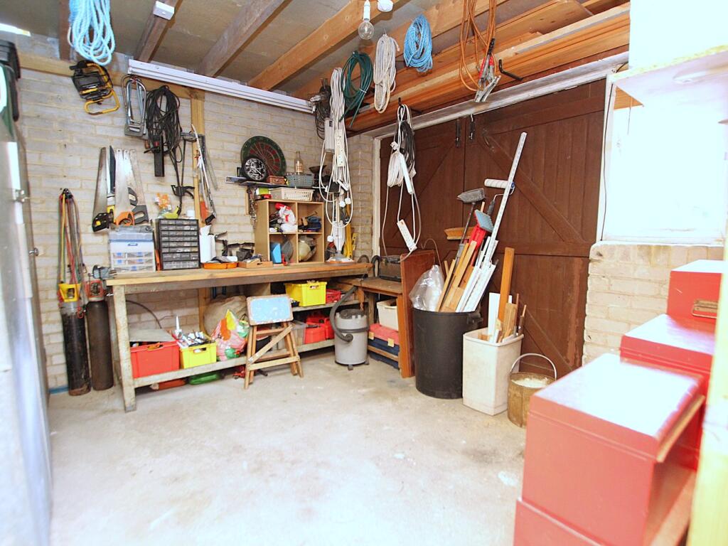 Additional image 30 of Wingfield Avenue, Oakdale, POOLE, BH15