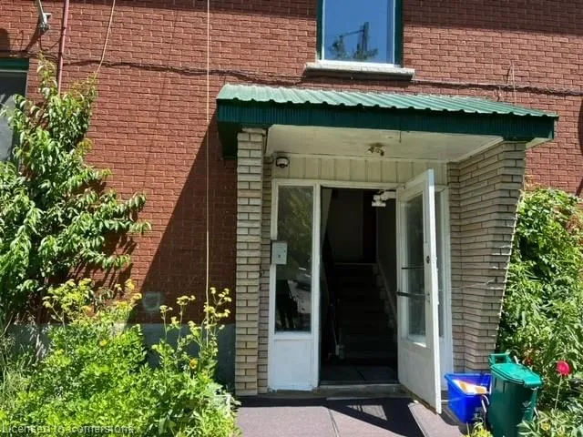 Additional image 4 of 126 Clive Rd