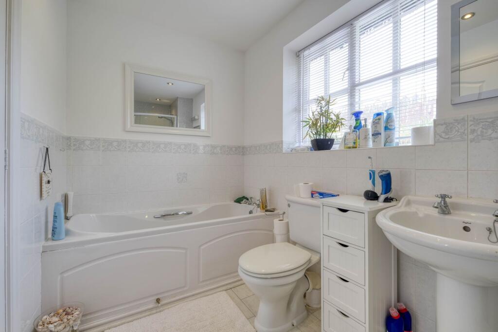 Additional image 19 of Woodbury Close, Callow Hill, B97