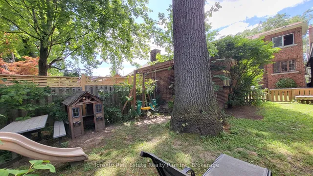 Additional image 29 of 133 Fairview Ave