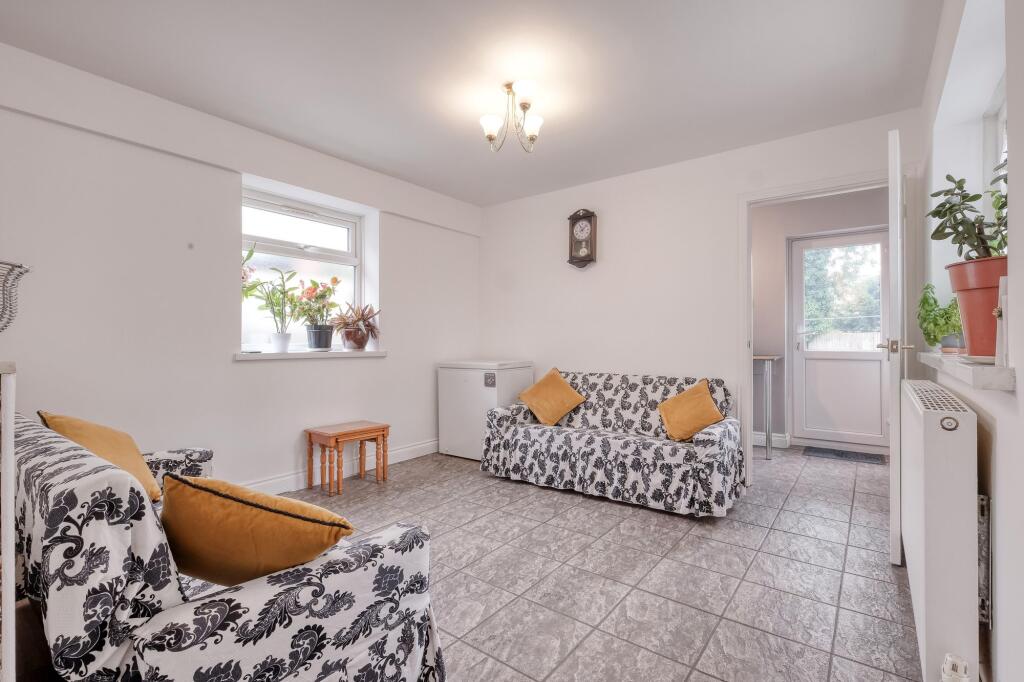 Additional image 9 of School Road, Hall Green, B28