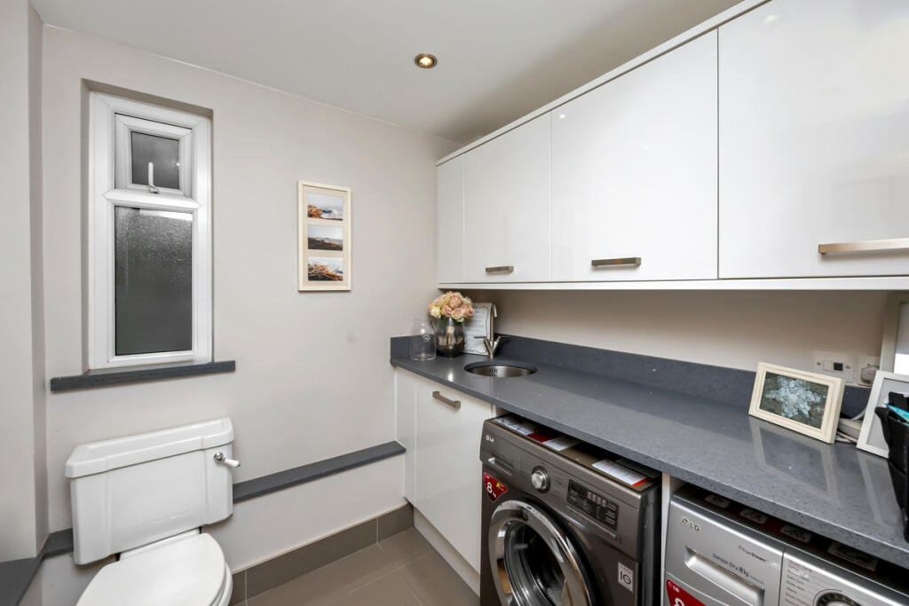 Additional image 21 of Grand Avenue, Worthing, BN11