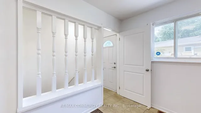 Additional image 33 of 7 Gemshaw Cres