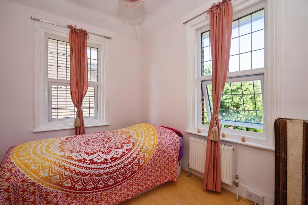 Additional image 13 of Watts Lane, Eastbourne