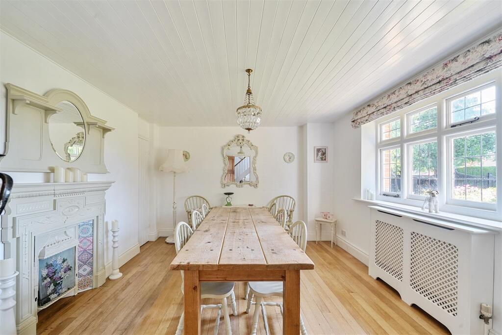 Additional image 9 of Barn Road, Broadstone, Dorset