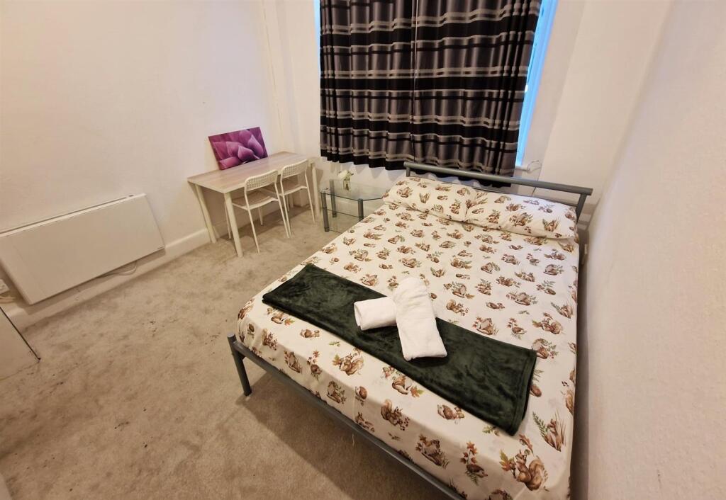 Additional image 6 of Highlands, Bournemouth, BH2