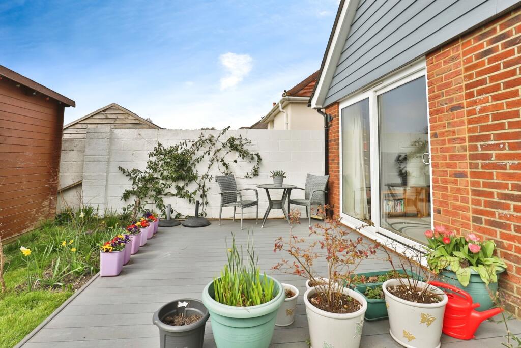 Additional image 17 of Upper Road, Poole, BH12