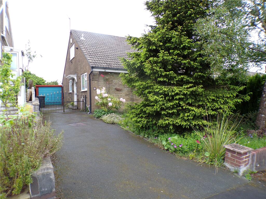 Additional image 11 of Fairway Drive, Bradford, BD7