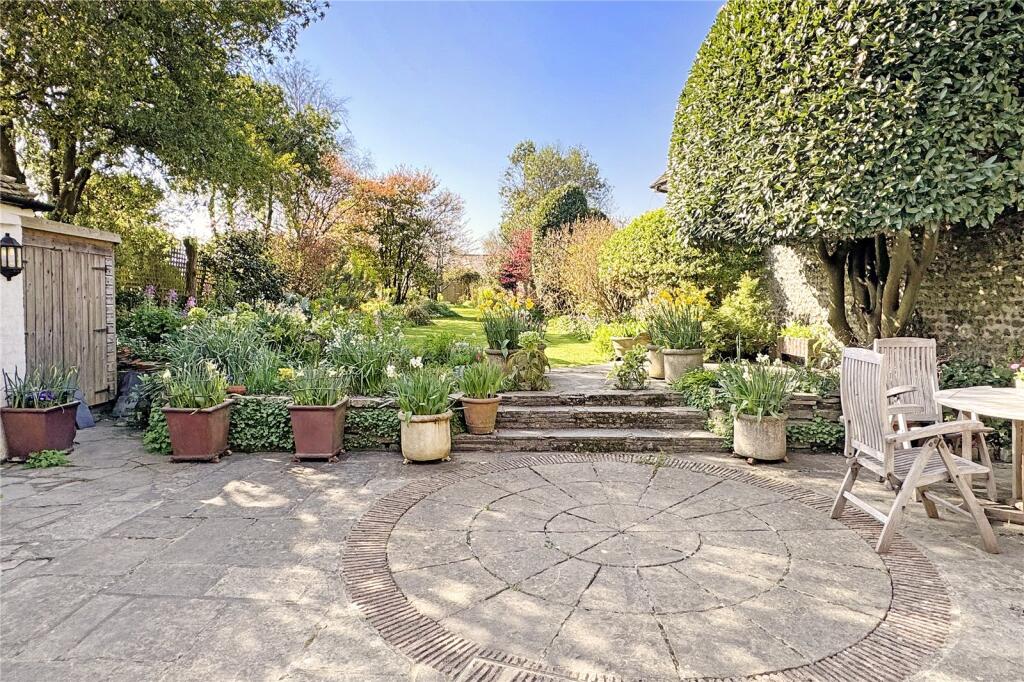 Additional image 28 of High Street, Angmering