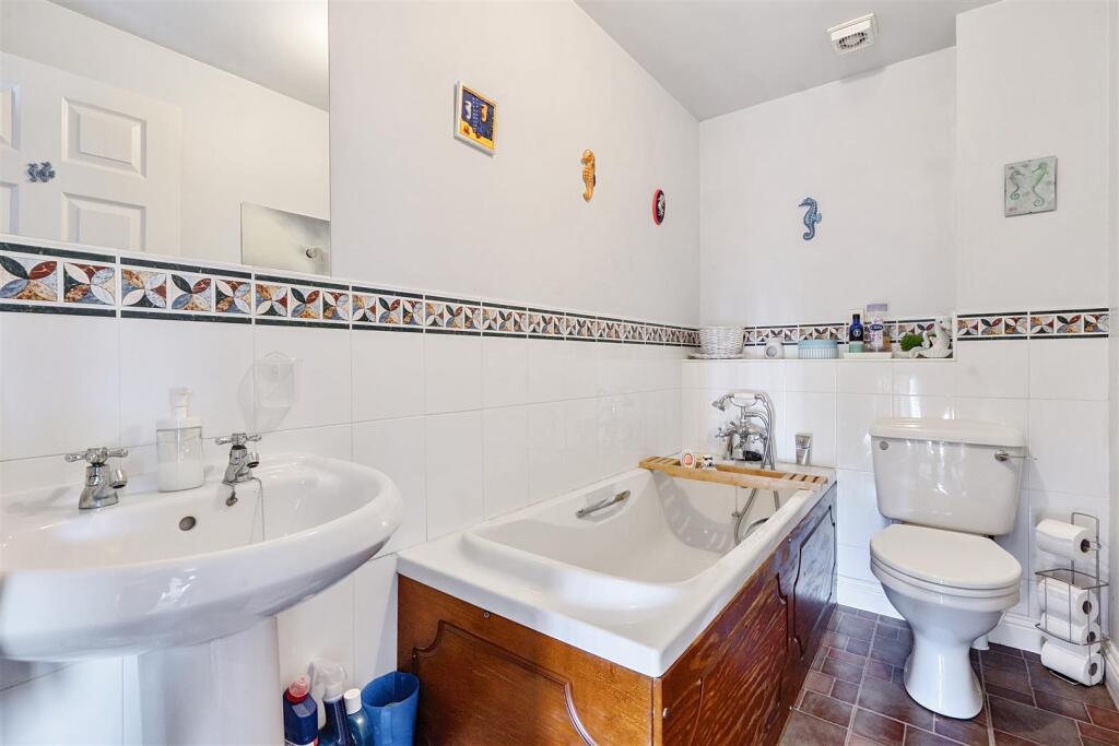 Additional image 19 of Kiln Way, Verwood