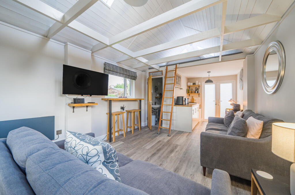 Additional image 17 of Tiptoe Road, Wootton, BH25