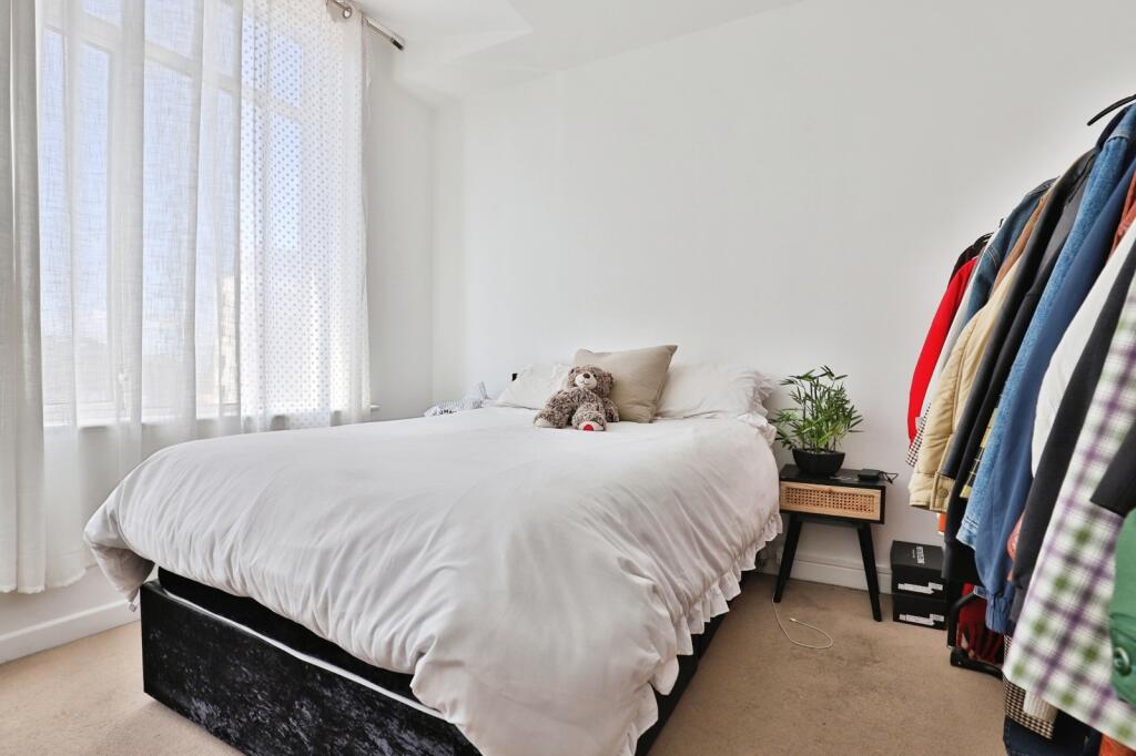 Additional image 13 of Sea Road, Boscombe, Bournemouth, Dorset, BH5