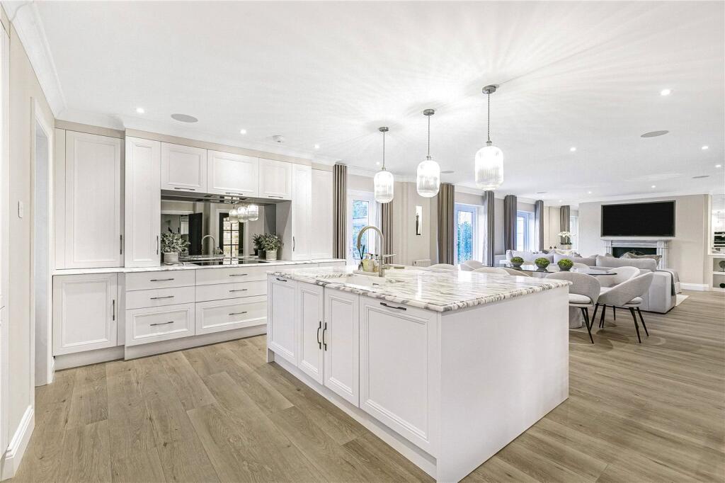 Additional image 7 of Brookmans Avenue, Brookmans Park, AL9