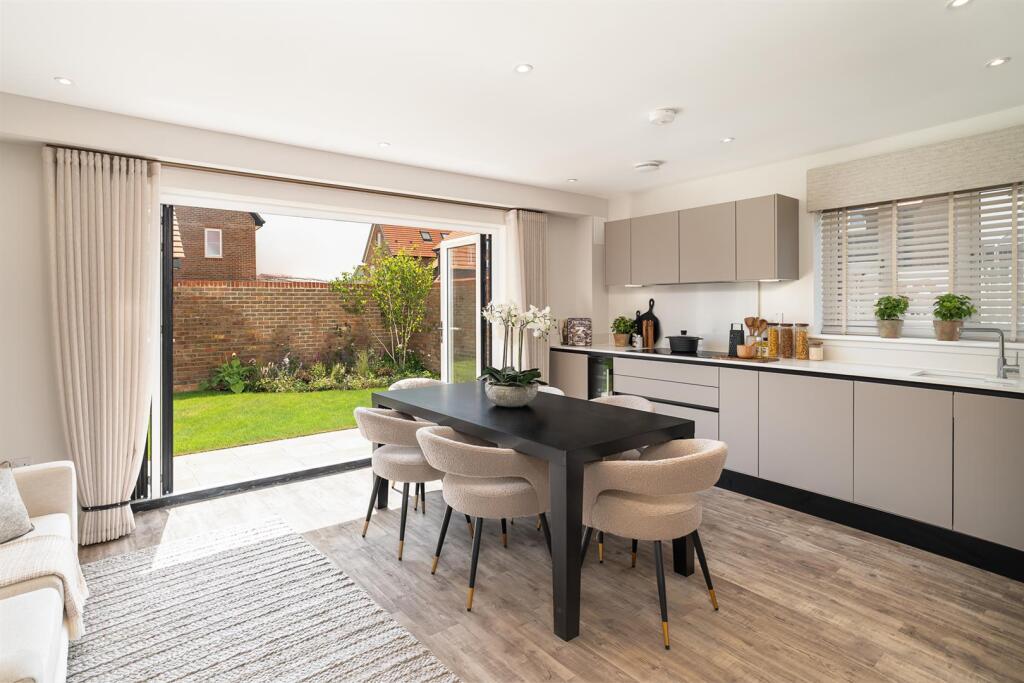 Additional image 4 of 2 Hidcote Lane, Angmering