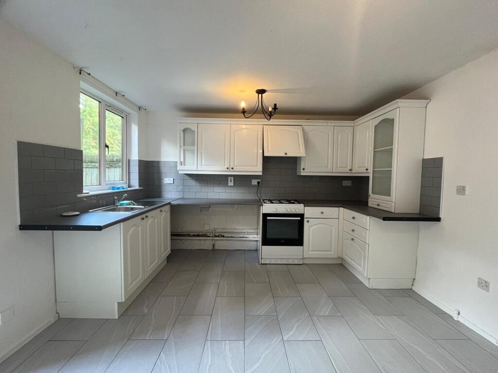 Additional image 3 of Huntington Close, Redditch, Worcestershire, B98