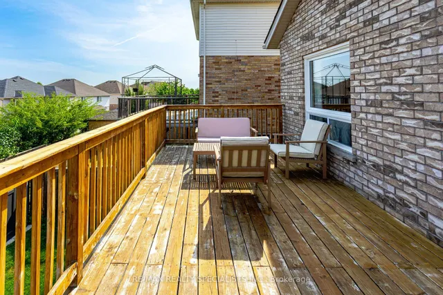 Additional image 42 of 576 Activa Ave