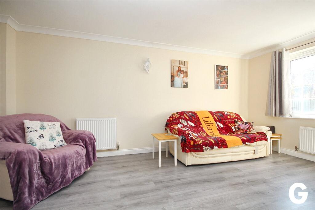 Additional image 4 of Cracklewood Close, West Moors, Ferndown, Dorset, BH22