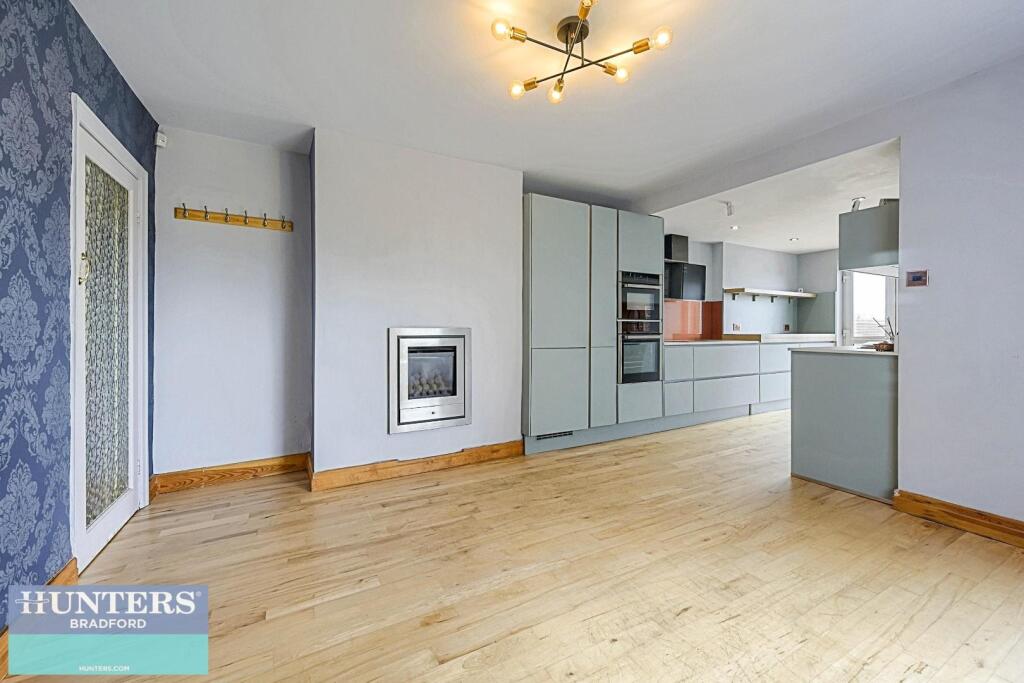 Additional image 3 of Hunsworth Lane East Bierley, Bradford, West Yorkshire, BD4 6PU