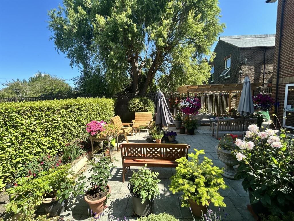 Additional image 5 of Whitley Road, Eastbourne