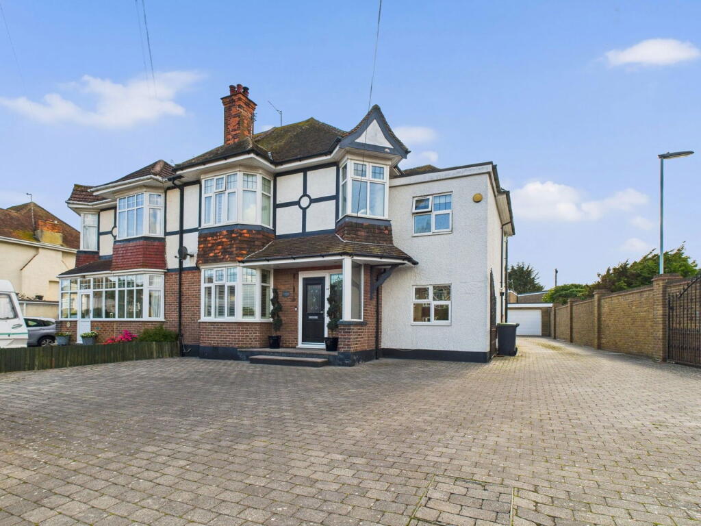 Seamill Park Avenue, Worthing, BN11 2PU