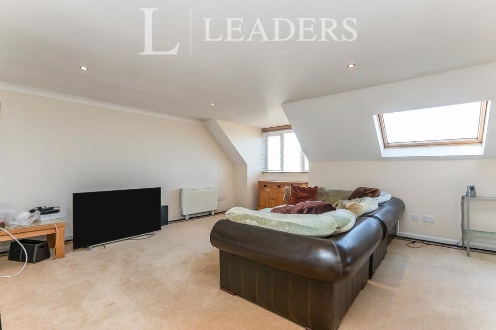 Additional image 3 of Langney Point