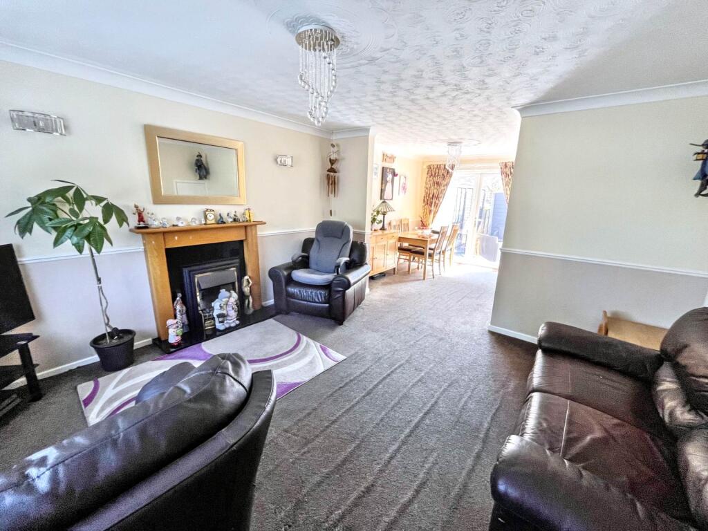 Additional image 8 of Barrow Way, Bournemouth * Close Castle Point *