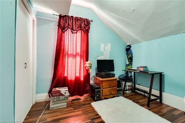 Additional image 21 of 151 Lancaster St