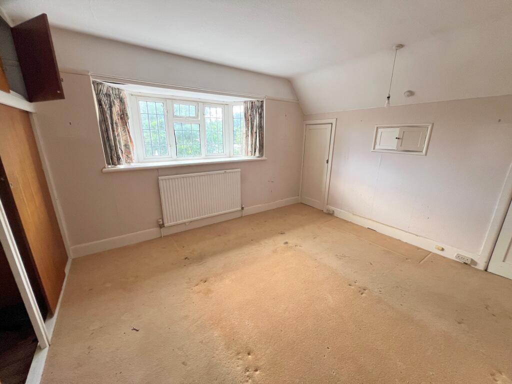 Additional image 12 of Farm Lane North, Barton On Sea, New Milton, Hampshire. BH25 7BP