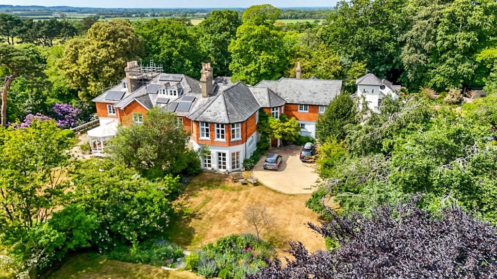 Additional image 4 of Lyndhurst Road, Christchurch, Dorset, BH23