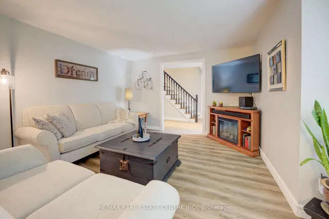 Additional image 7 of 96 Manor Dr