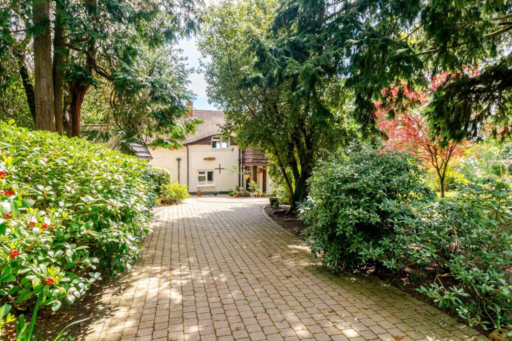 Additional image 26 of Bleak Hill, Harbridge, Ringwood