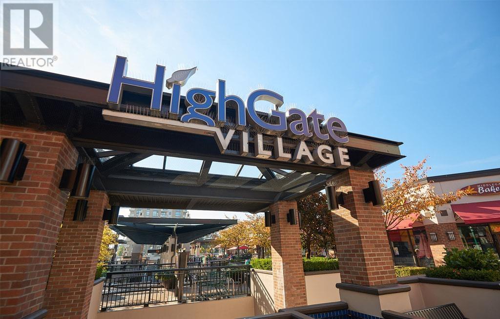 601 7088 SALISBURY AVENUE|Burnaby, British Columbia V5E0A4