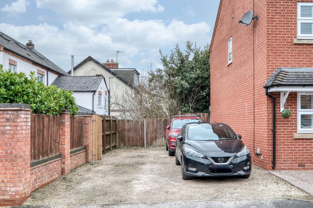 Additional image 2 of Stoke Road, Bromsgrove, B60