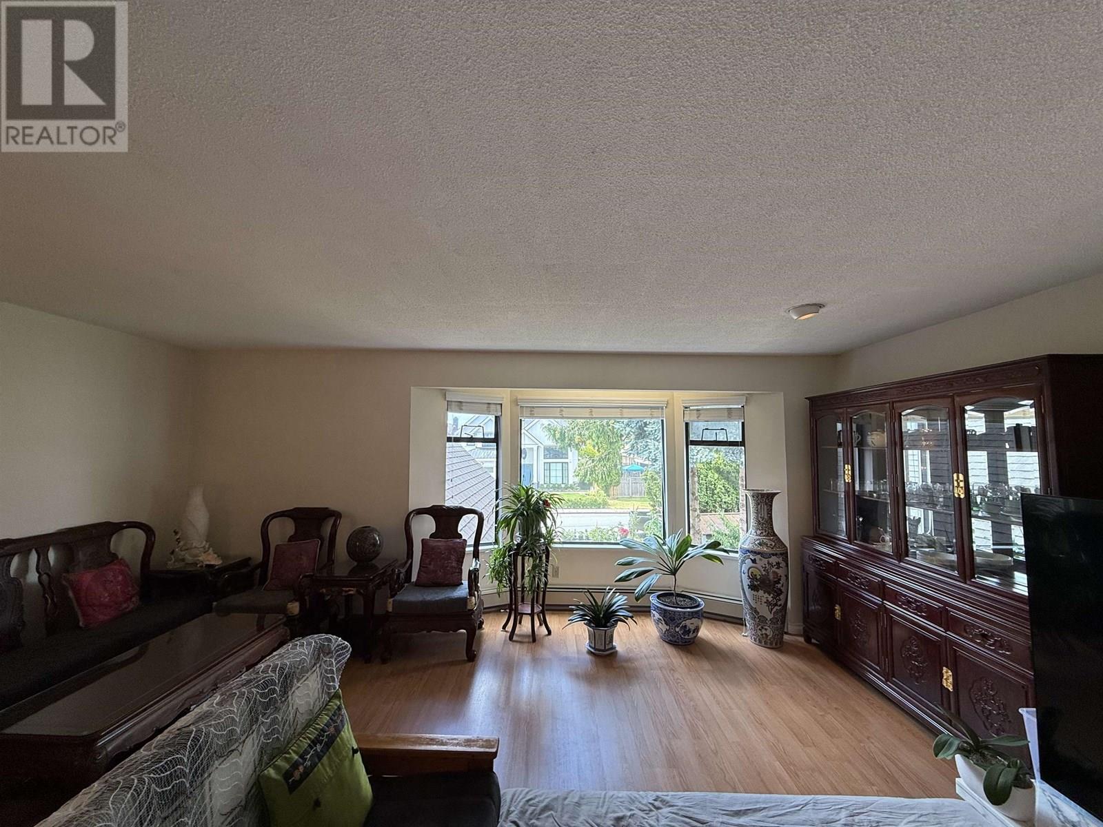 Property image for Main House 67XX CAIRNS COURT|Richmond, British Columbia V7C5E6