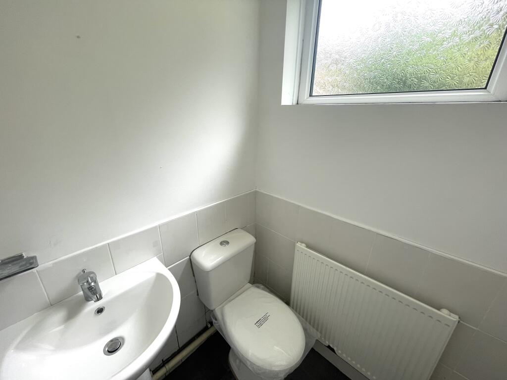 Additional image 11 of Woodland Grove, BRADFORD