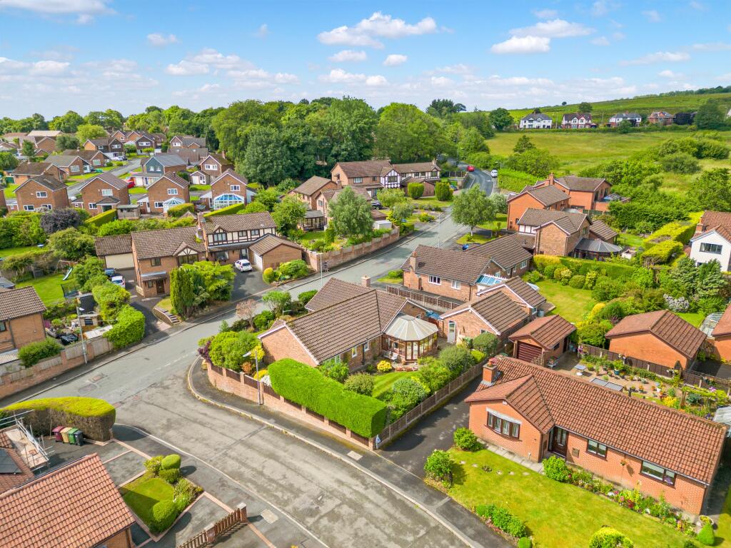 Additional image 32 of Templecombe Drive, Bolton, BL1