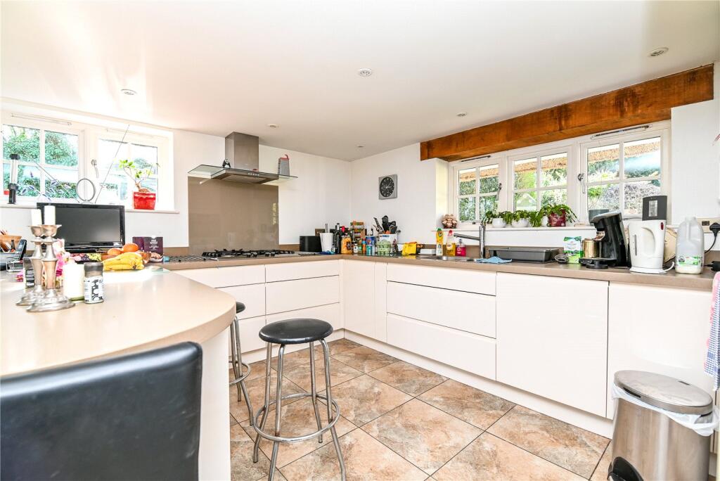 Additional image 3 of Barton Common Lane, New Milton, Hampshire, BH25