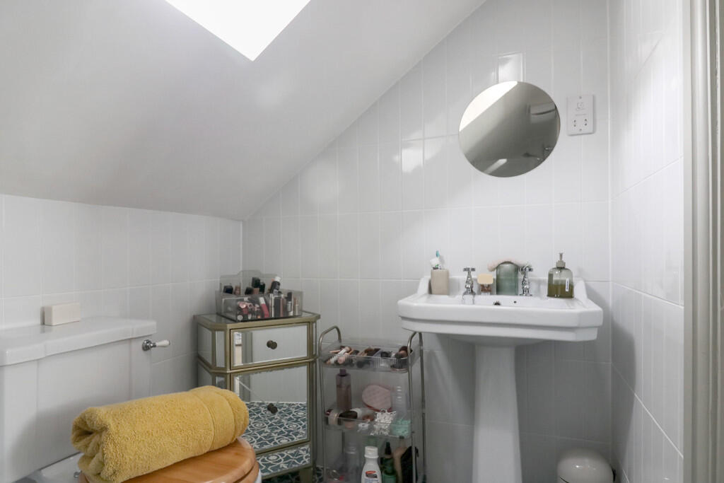 Additional image 22 of Weston Mews, Manor Road