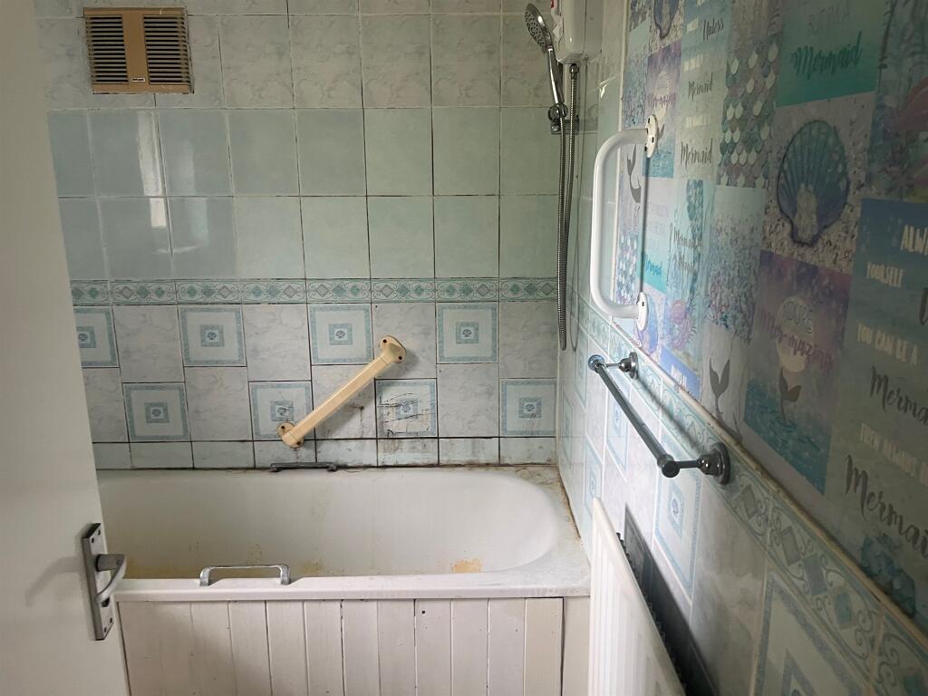 Additional image 8 of Oaks Lane, Bradford