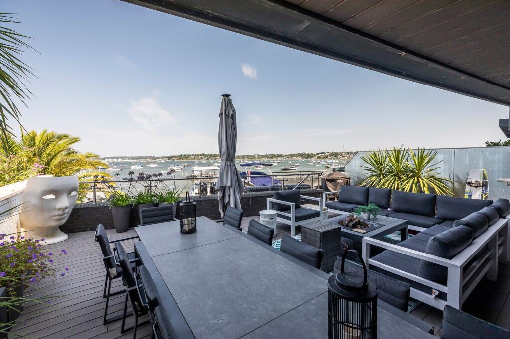 Additional image 5 of Rhode House, The Horseshoe, Sandbanks, Poole, BH13 7RW