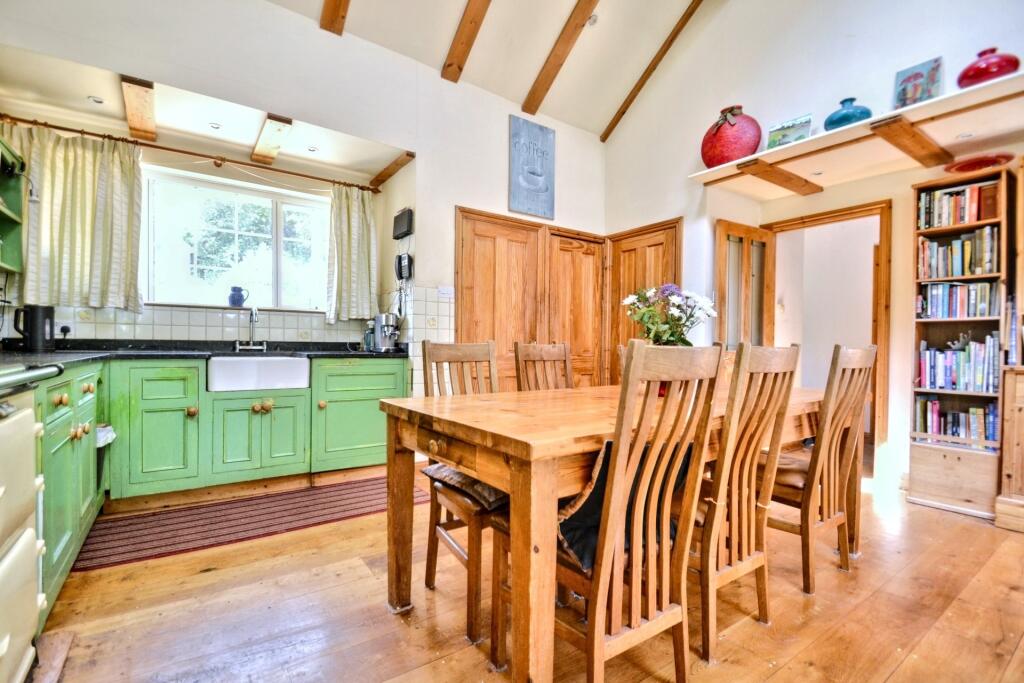 Additional image 4 of Broadstone