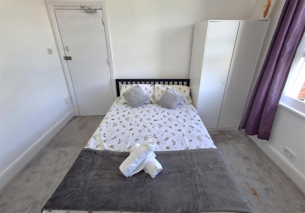 Additional image 10 of Dreamwood, Bournemouth, BH8