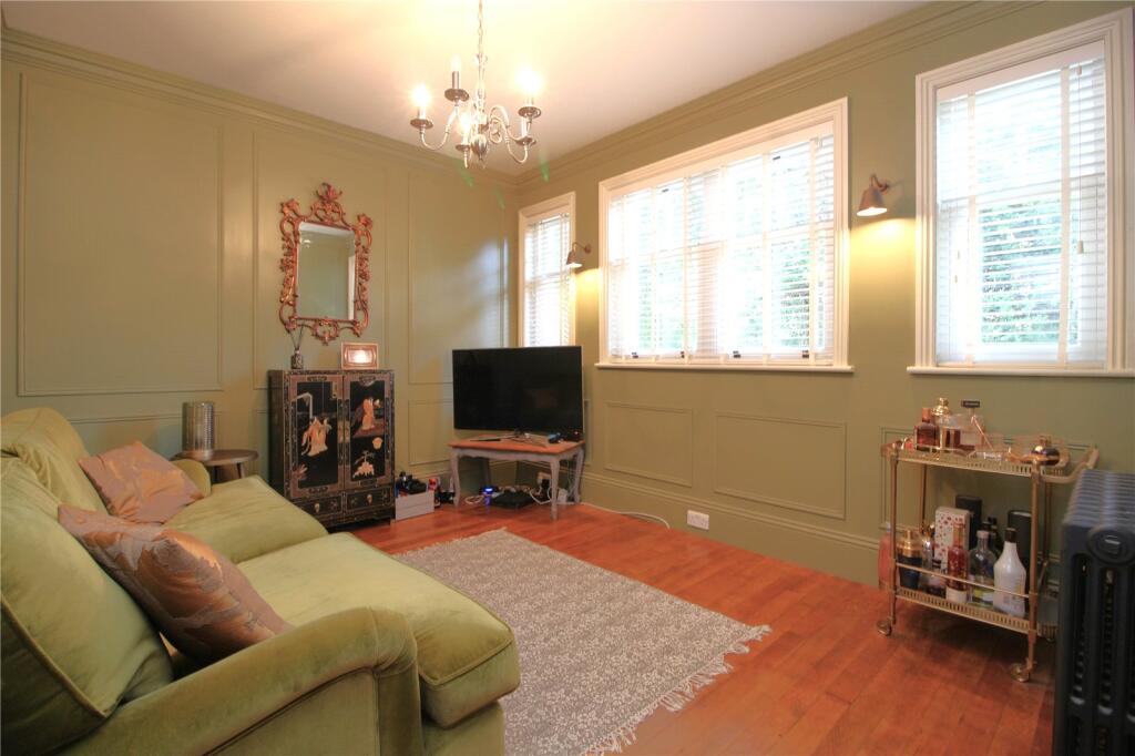 Additional image 4 of Dilly Lane, Barton On Sea, Hampshire, BH25