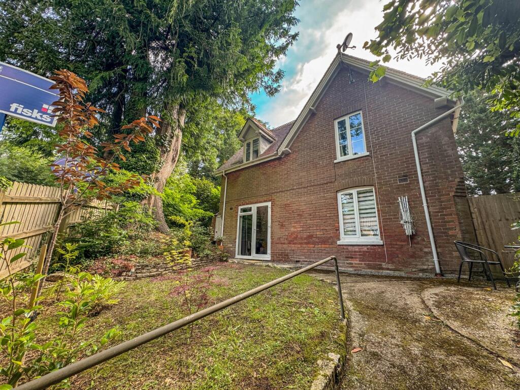 Rowlands Hill, Wimborne, BH21