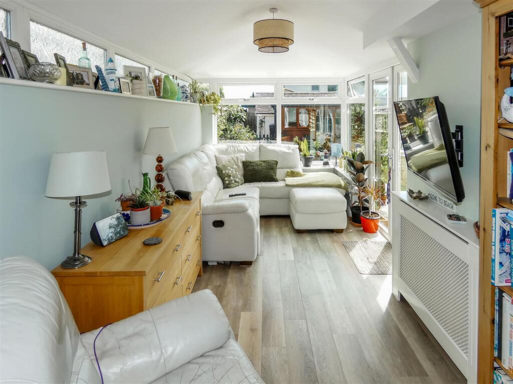 Additional image 8 of The Thatchway, Rustington