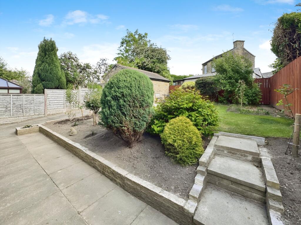 Additional image 14 of Sunnybank Close, Scholes, Cleckheaton, BD19