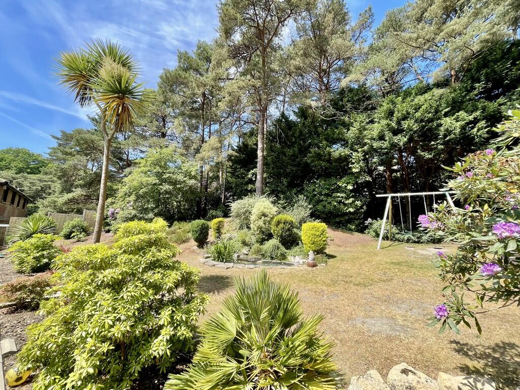 Additional image 26 of Ashwood Drive, Broadstone