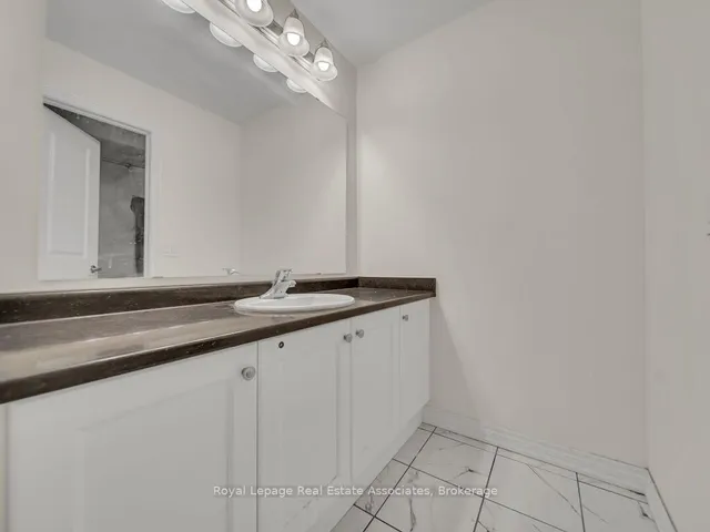 Additional image 17 of 184 Broadacre Dr