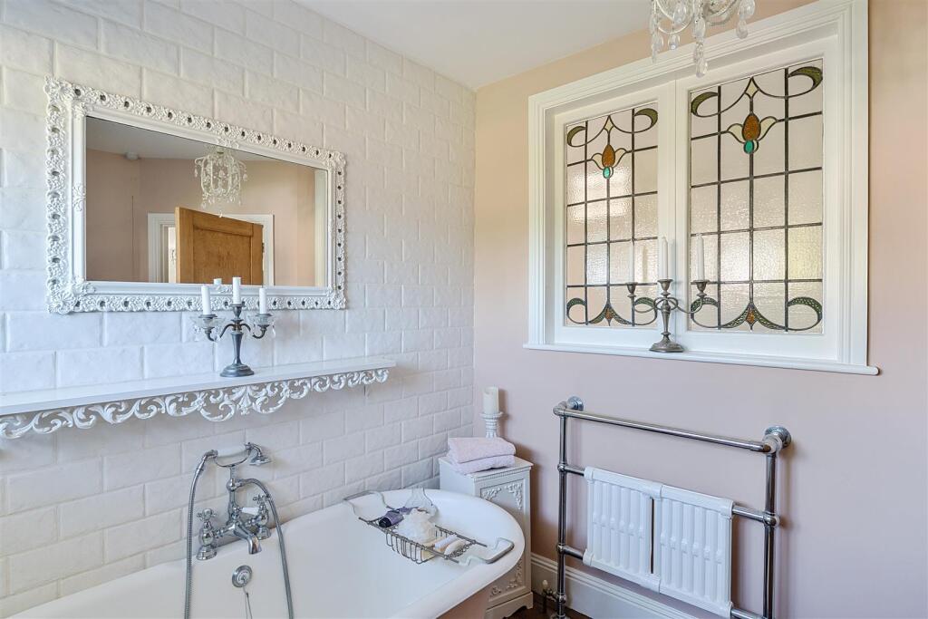 Additional image 31 of Barn Road, Broadstone, Dorset